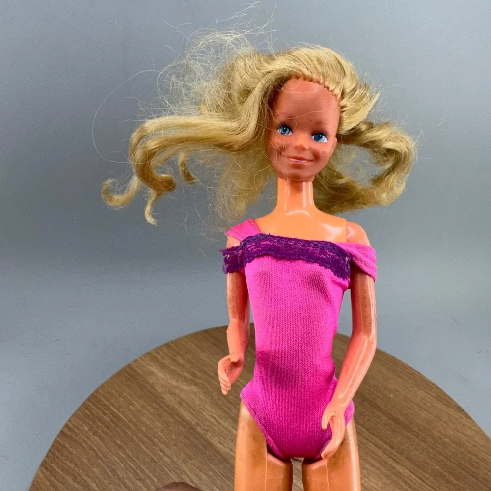Mattel Vintage Barbie Doll 11.5